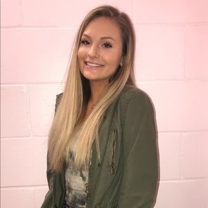 Meet your Posher, Bethany